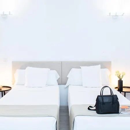 ゲストハウス Casa Dalia 3*